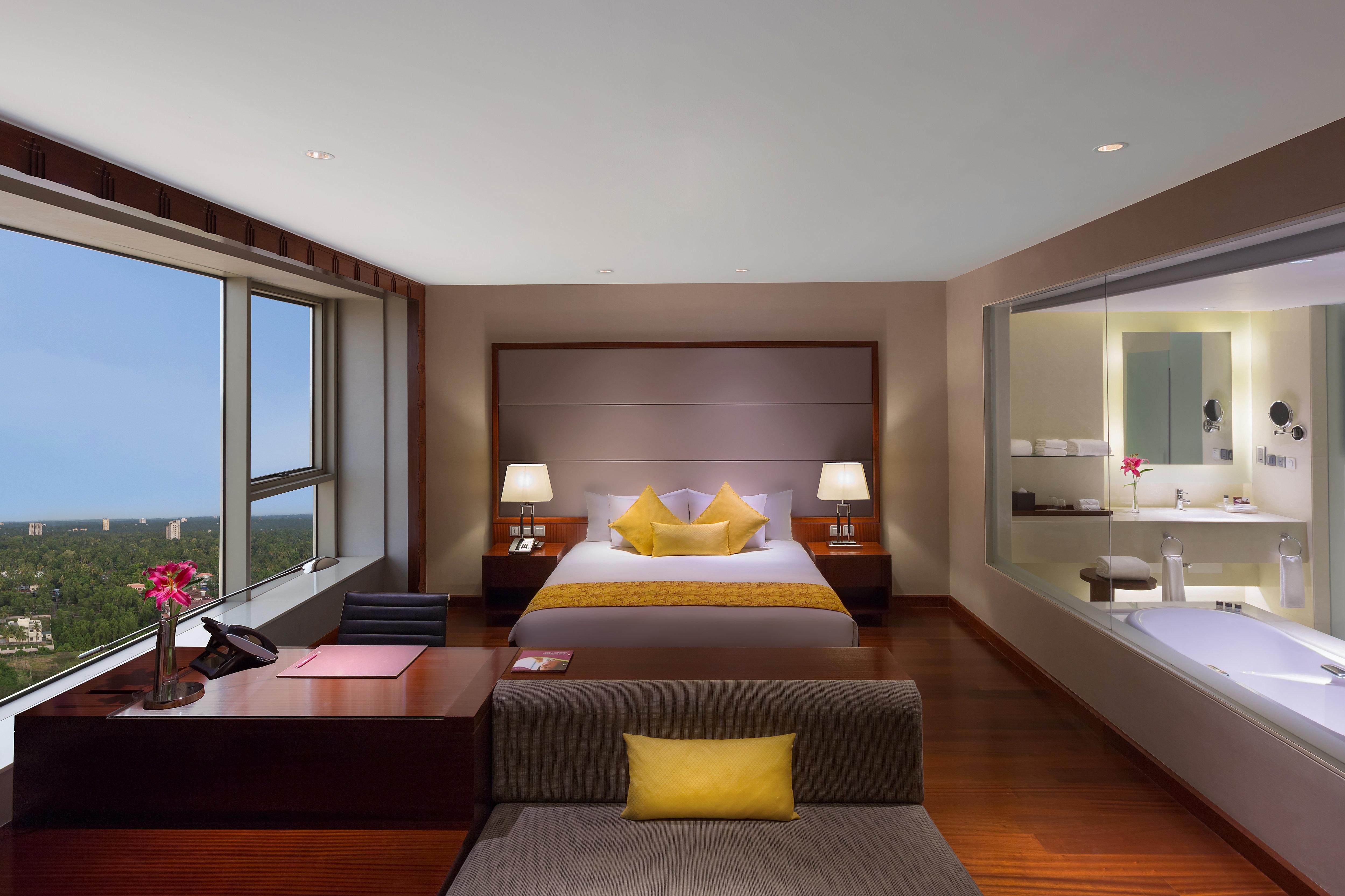 Crowne Plaza Kochi By Ihg Hotel Ngoại thất bức ảnh Suite at the Taj Bengal