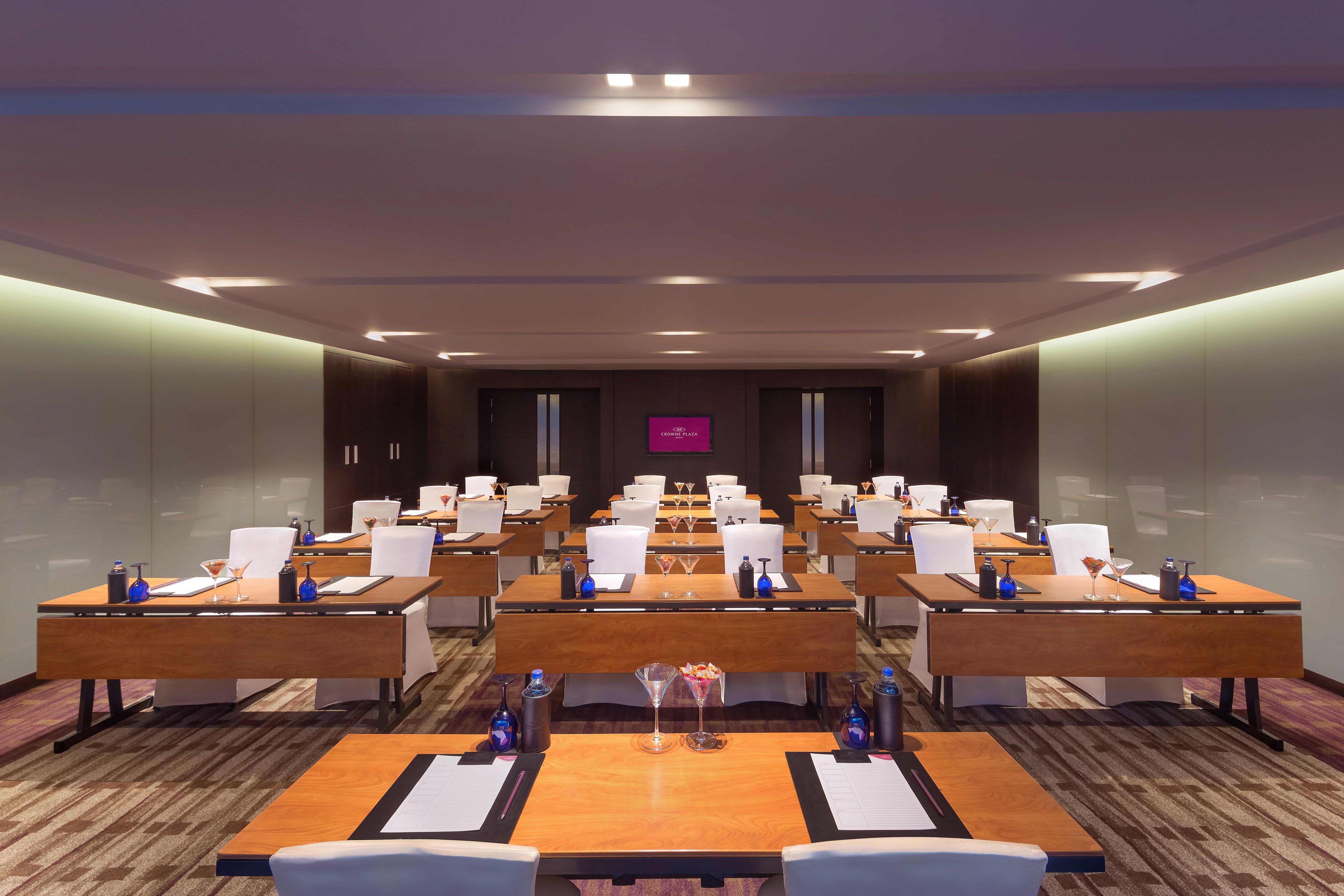 Crowne Plaza Kochi By Ihg Hotel Ngoại thất bức ảnh Meeting room