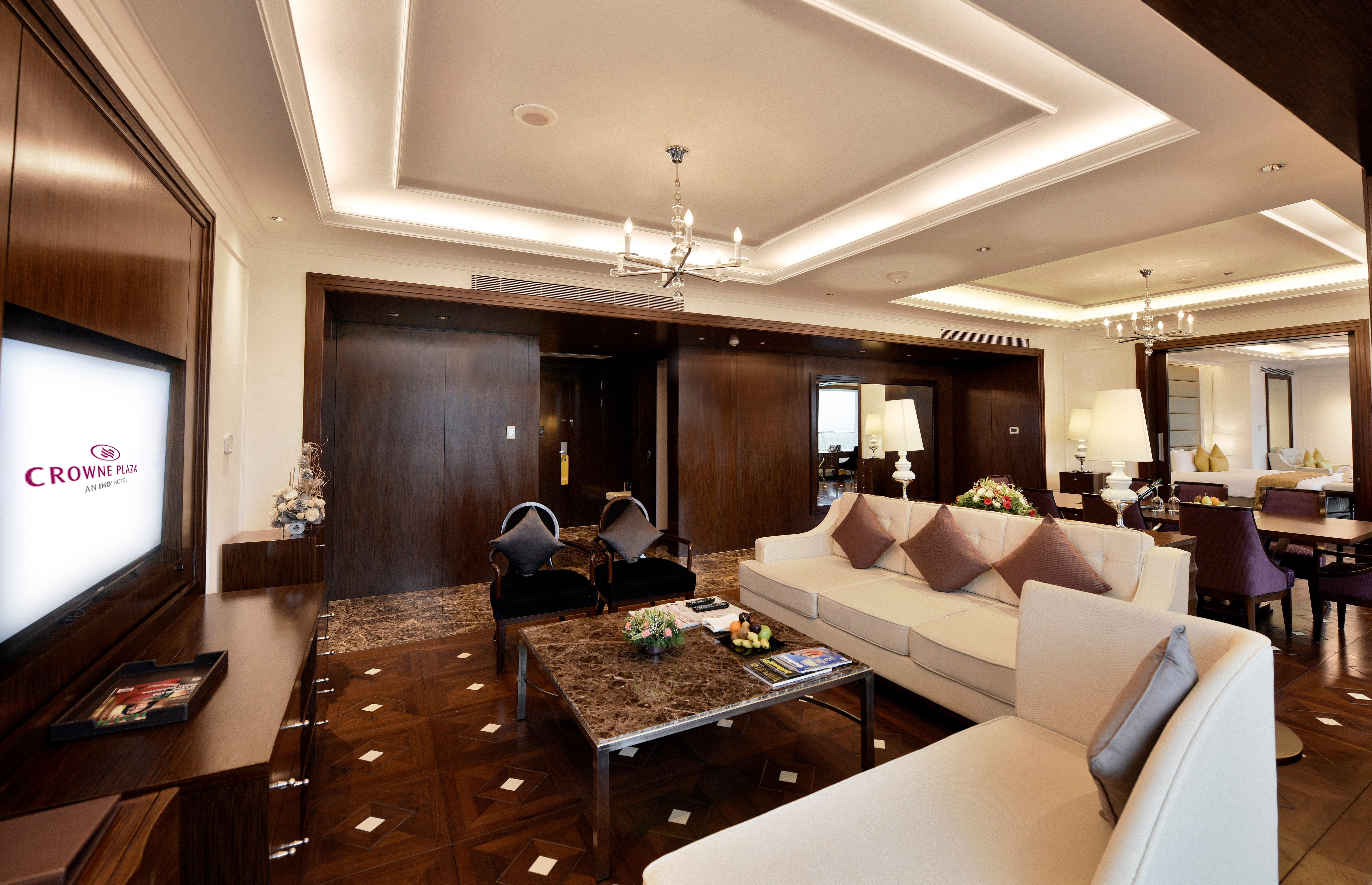 Crowne Plaza Kochi By Ihg Hotel Ngoại thất bức ảnh The Royal Suite
